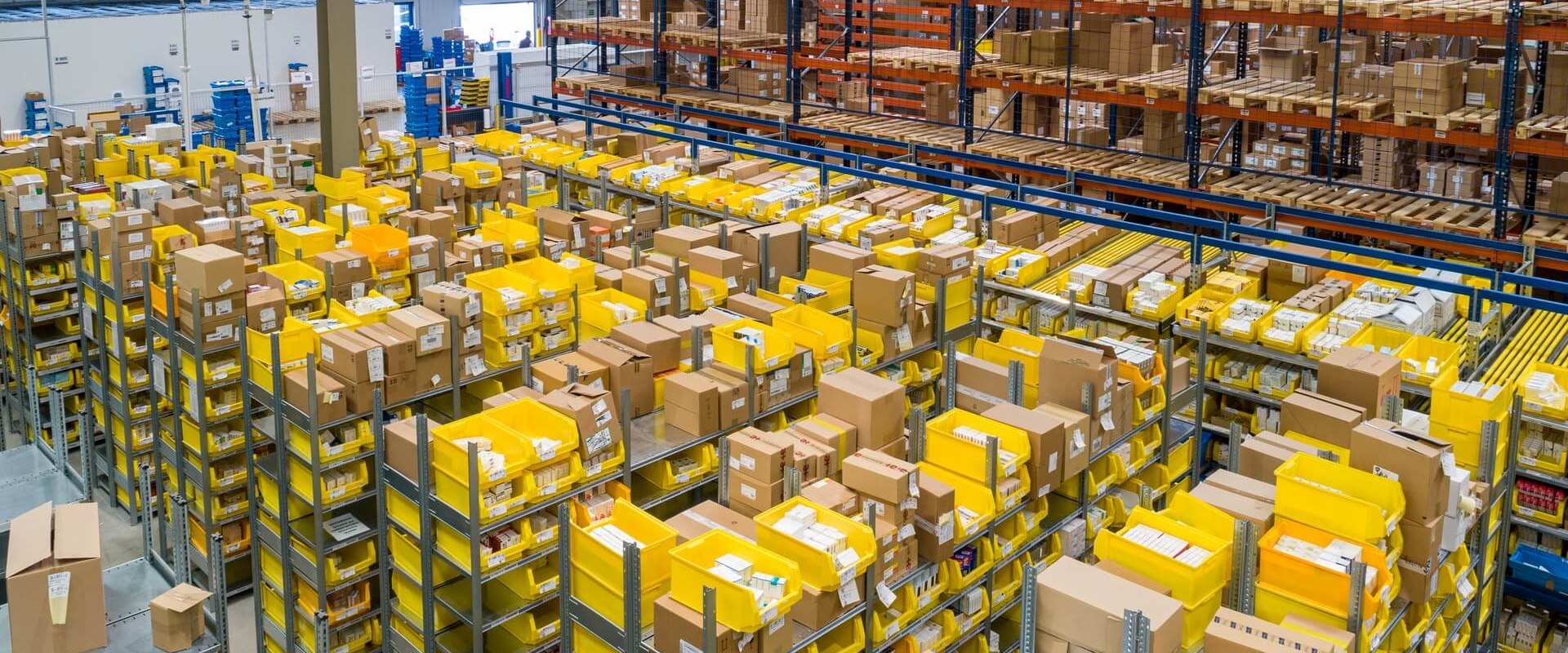 What industry has the highest inventory turnover?