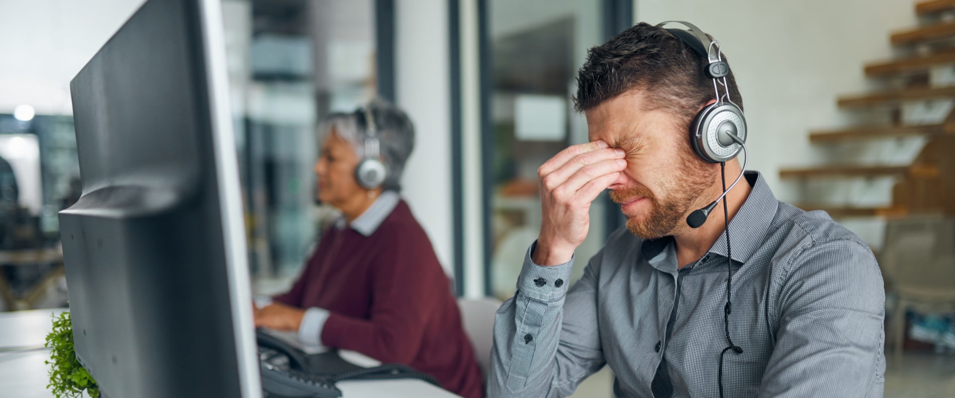 How stressful is a customer service job?