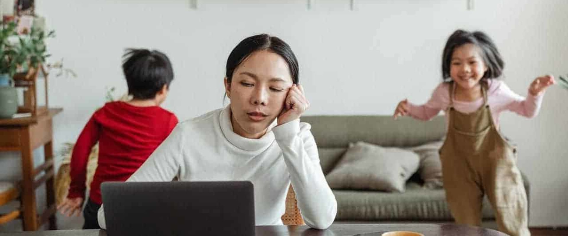 How do call centers handle stress?