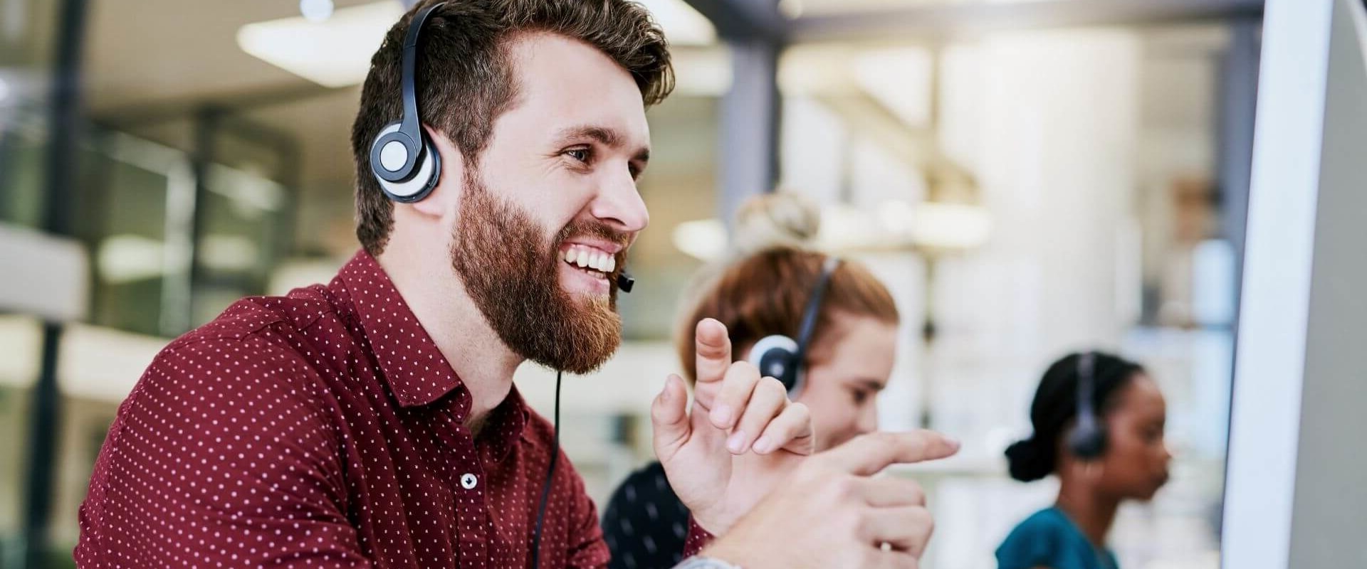 What is the highest paying customer service?