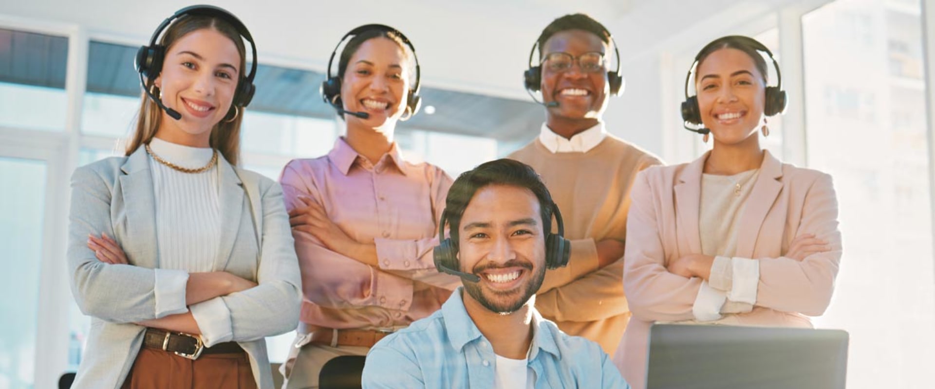Pros and Cons of Managing a Call Center In-House