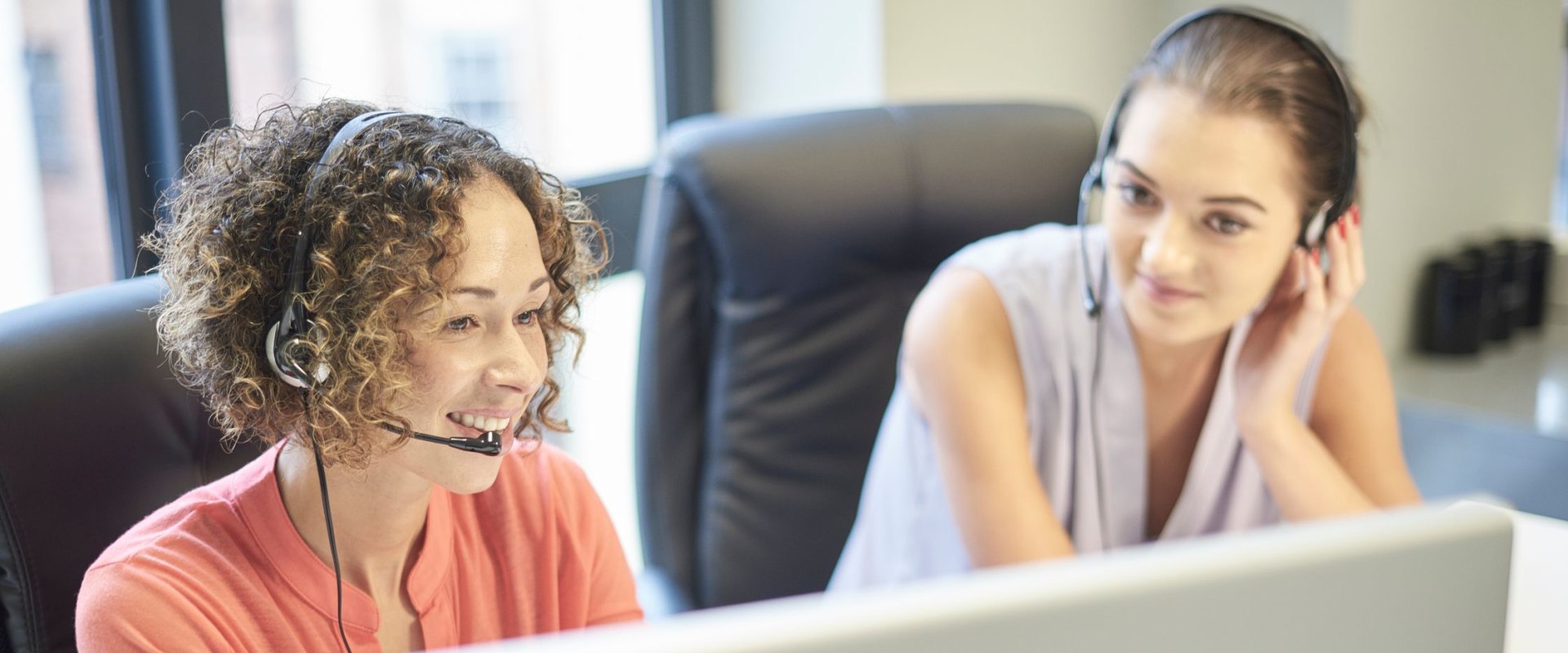 What are the cons of a call center job?
