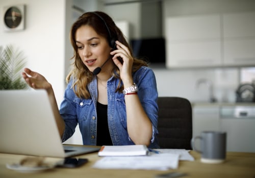 What skills do you need to be a customer service agent?