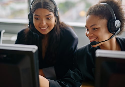How long does the average call center employee last?
